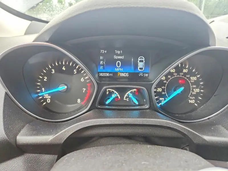 2019 FORD ESCAPE SE  