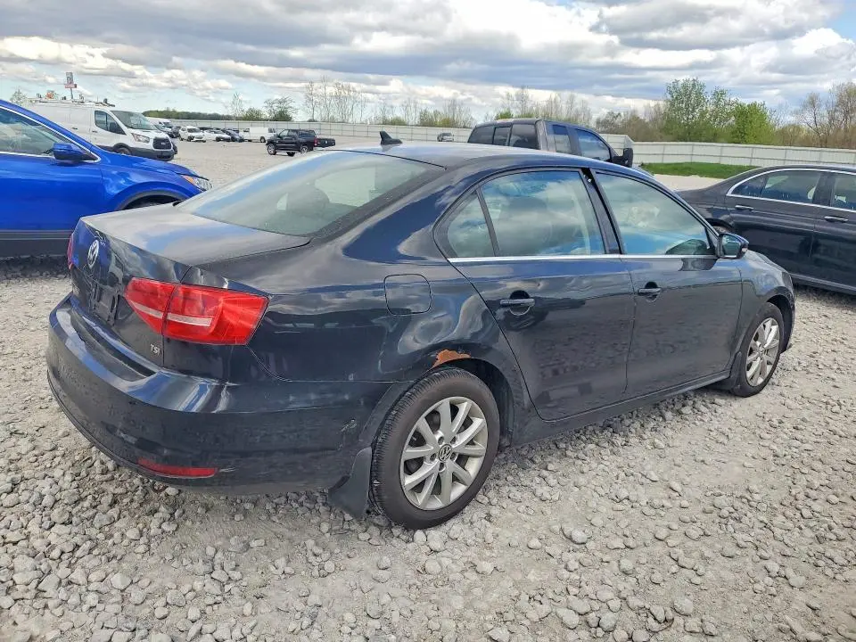 2015 VOLKSWAGEN JETTA SE  