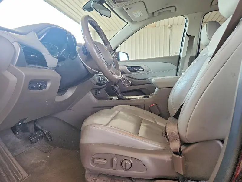 2019 CHEVROLET TRAVERSE LT  