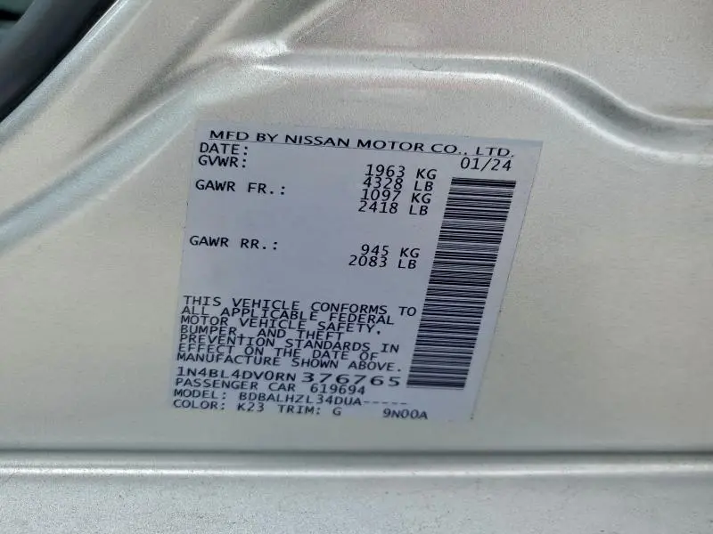 2024 NISSAN ALTIMA SV  