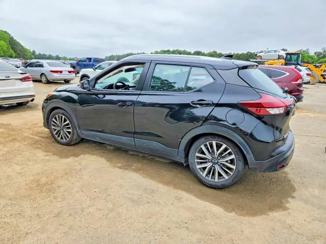 2022 NISSAN KICKS SV  