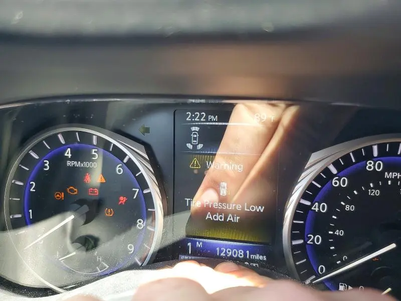 2015 INFINITI Q50 PREMIUM  