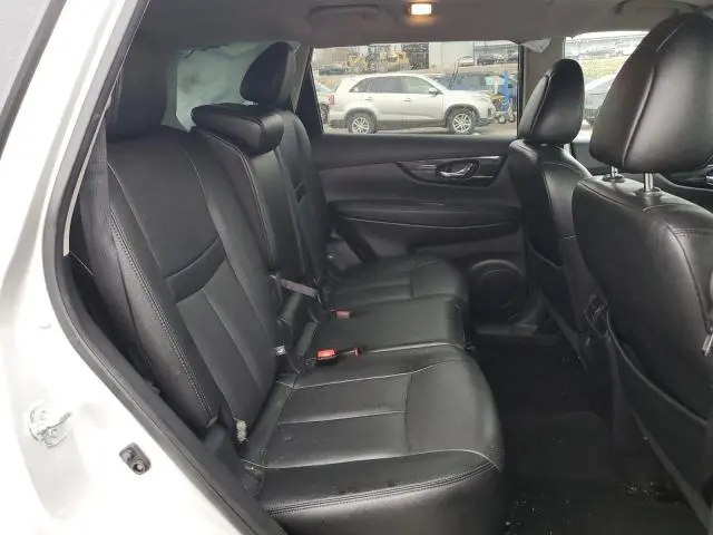 2017 NISSAN ROGUE SV  