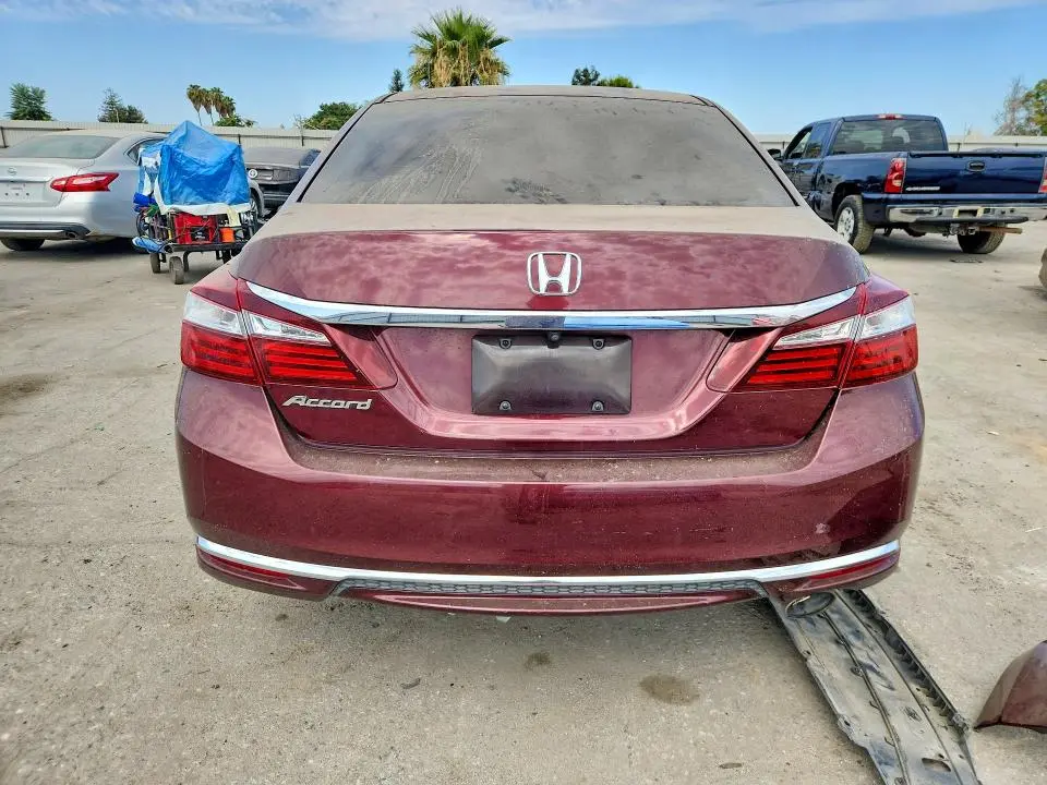 2017 HONDA ACCORD LX  
