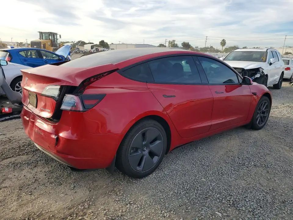 2022 TESLA MODEL 3   