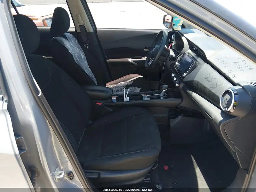 2024 NISSAN KICKS SV XTRONIC CVT