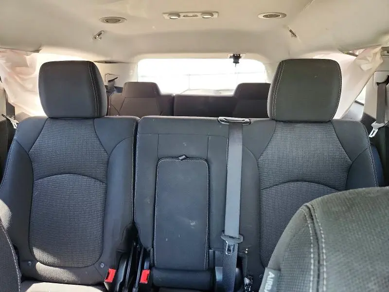 2016 CHEVROLET TRAVERSE LT  