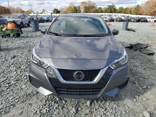 2021 NISSAN VERSA SV  