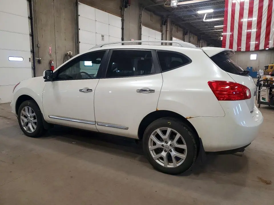 2011 NISSAN ROGUE S  