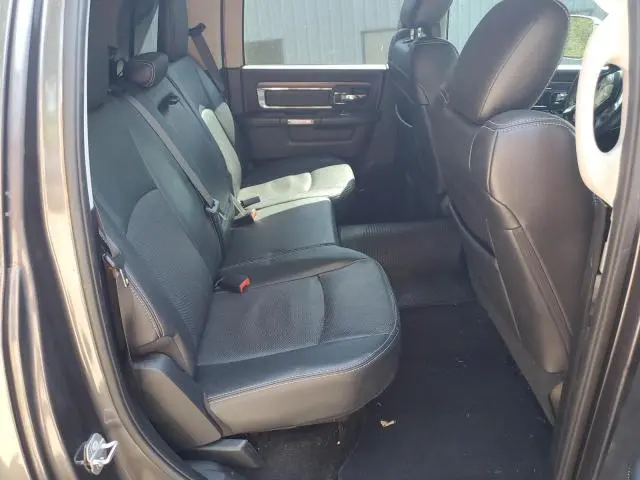 2016 RAM 1500 LARAMIE  