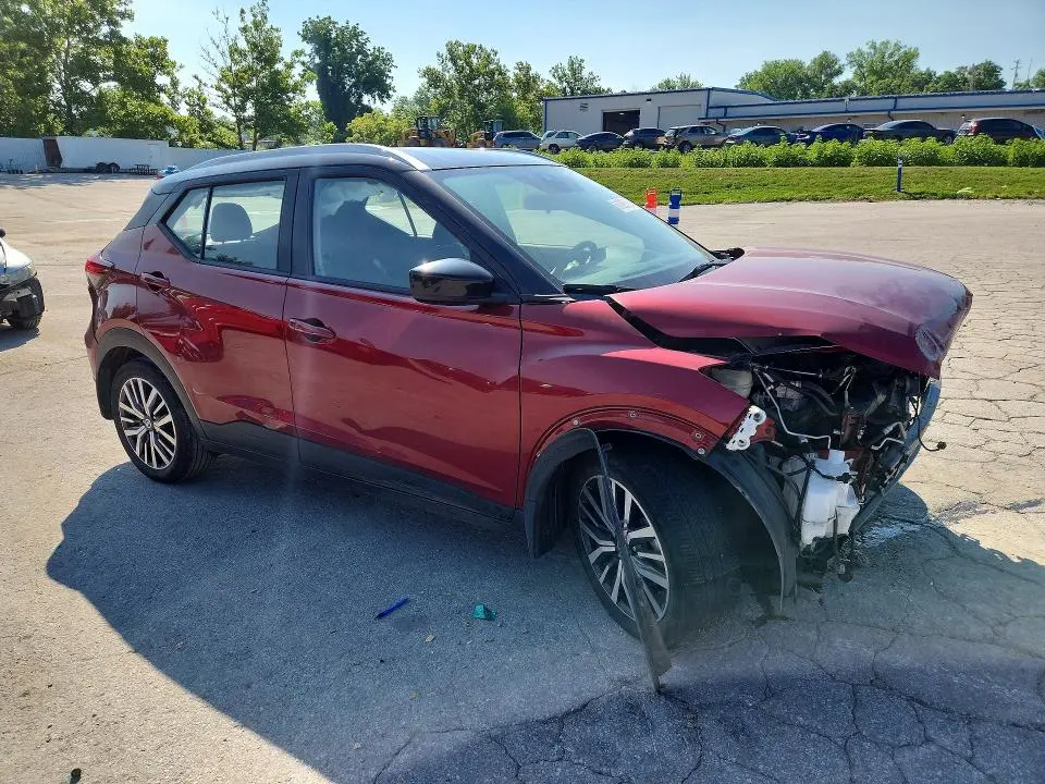 2021 NISSAN KICKS SV  