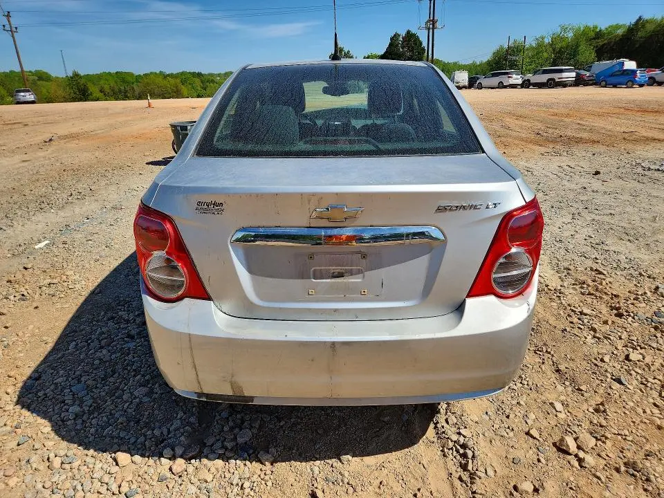 2013 CHEVROLET SONIC LT  