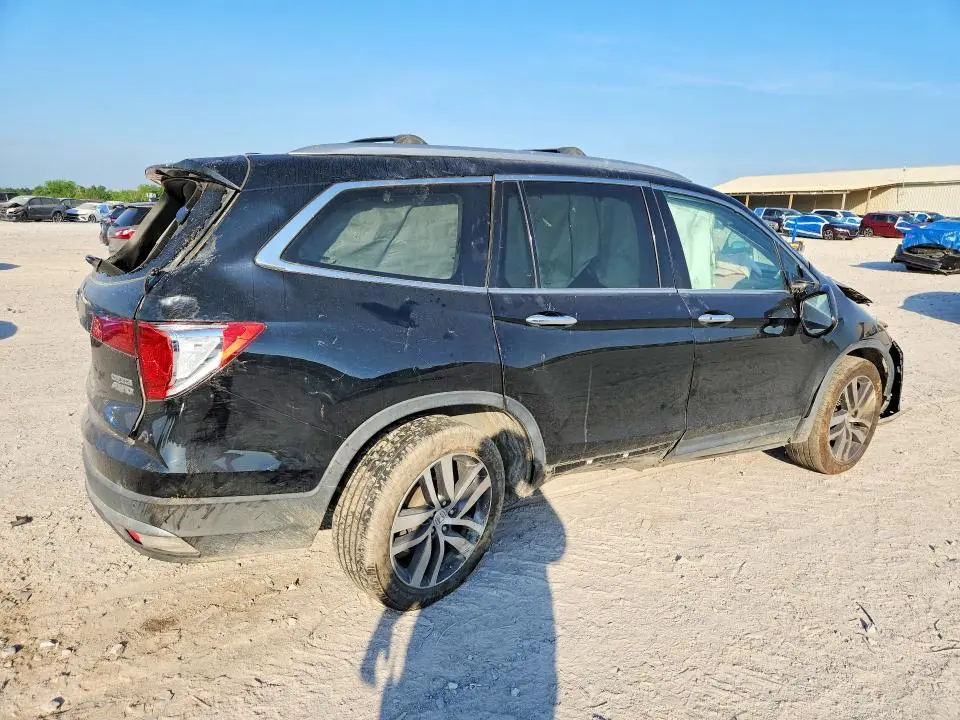 2018 HONDA PILOT TOURING  
