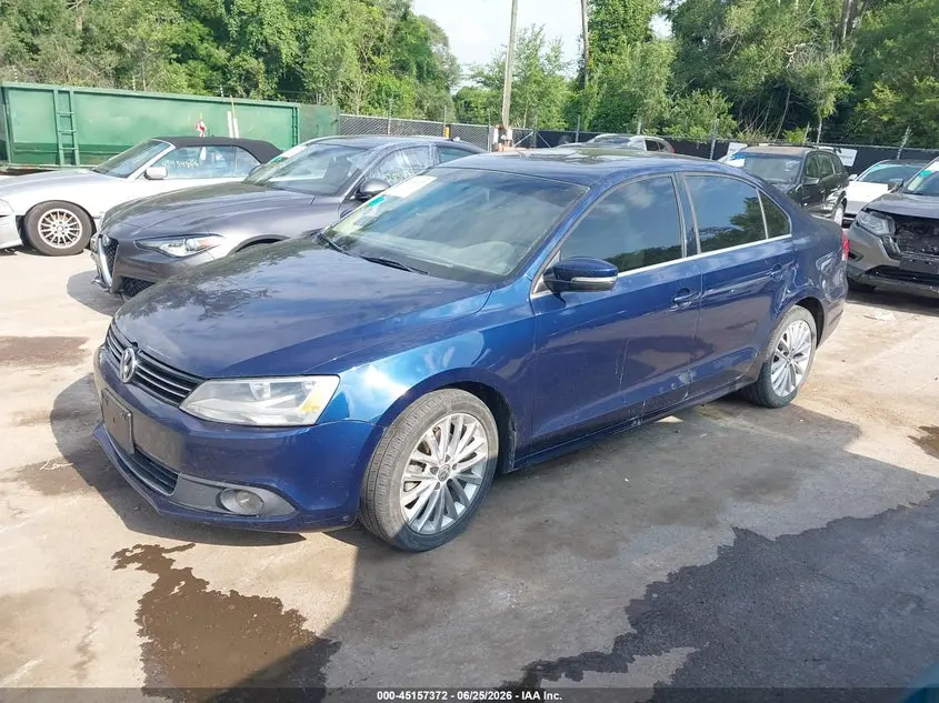 2013 VOLKSWAGEN JETTA 2.0L TDI