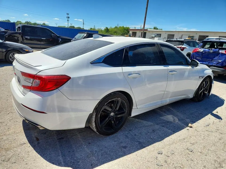 2019 HONDA ACCORD SPORT  