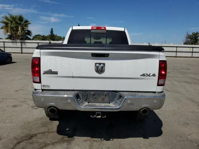 2015 RAM 1500 SLT  