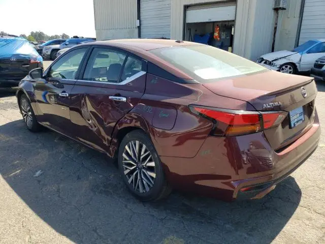 2024 NISSAN ALTIMA SV  