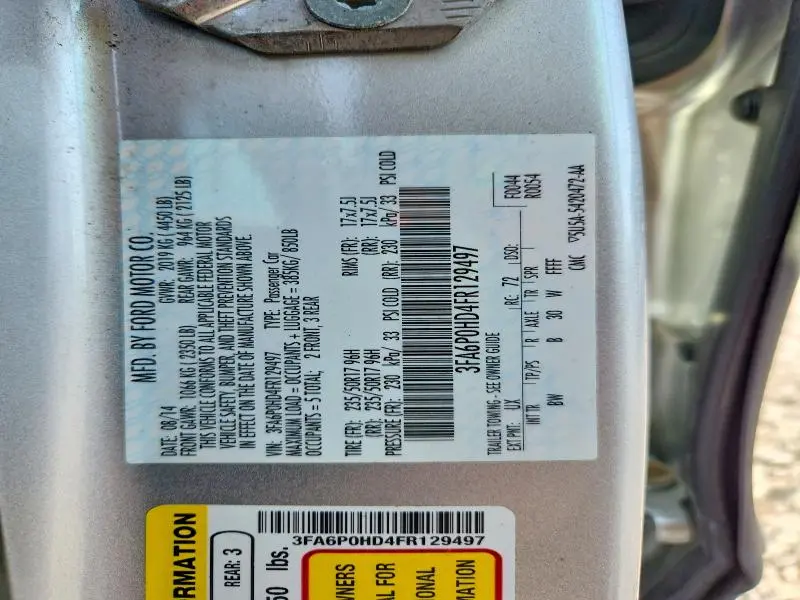 2015 FORD FUSION SE  