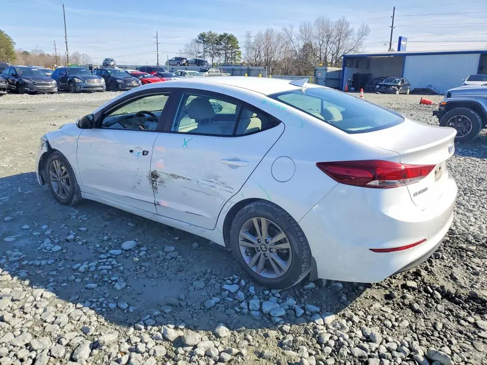 2018 HYUNDAI ELANTRA SEL  