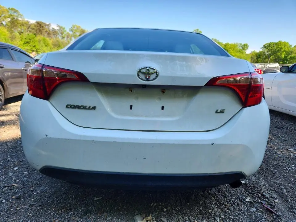 2017 TOYOTA COROLLA LE  