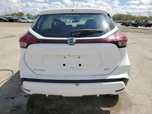 2021 NISSAN KICKS SV  
