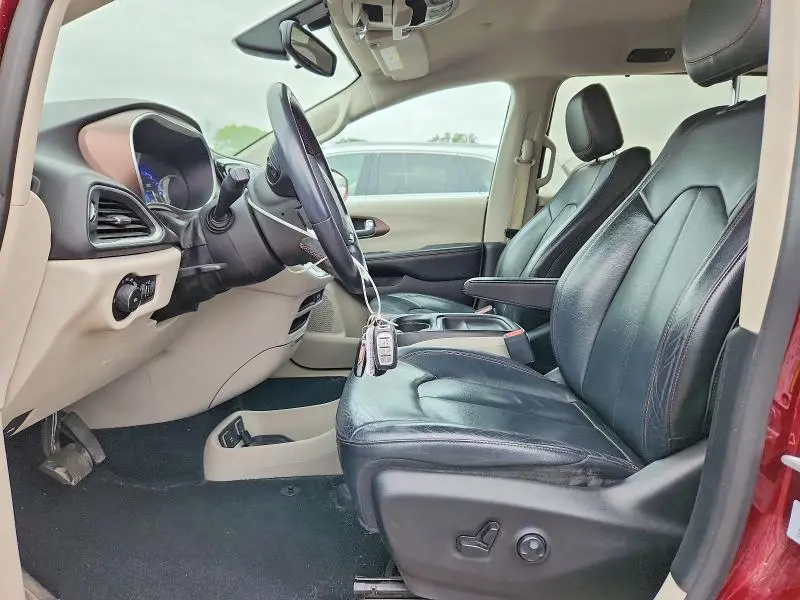2017 CHRYSLER PACIFICA TOURING L  
