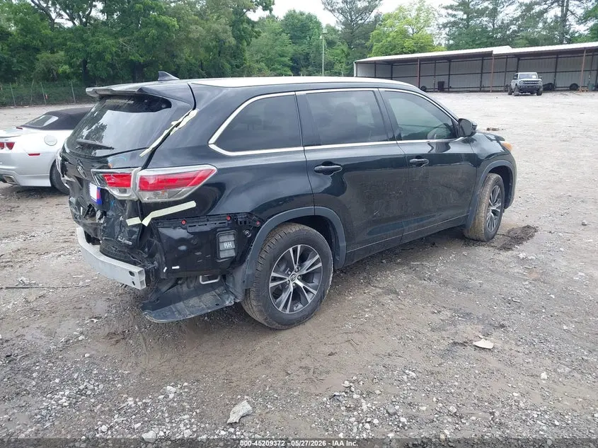 2016 TOYOTA HIGHLANDER XLE V6