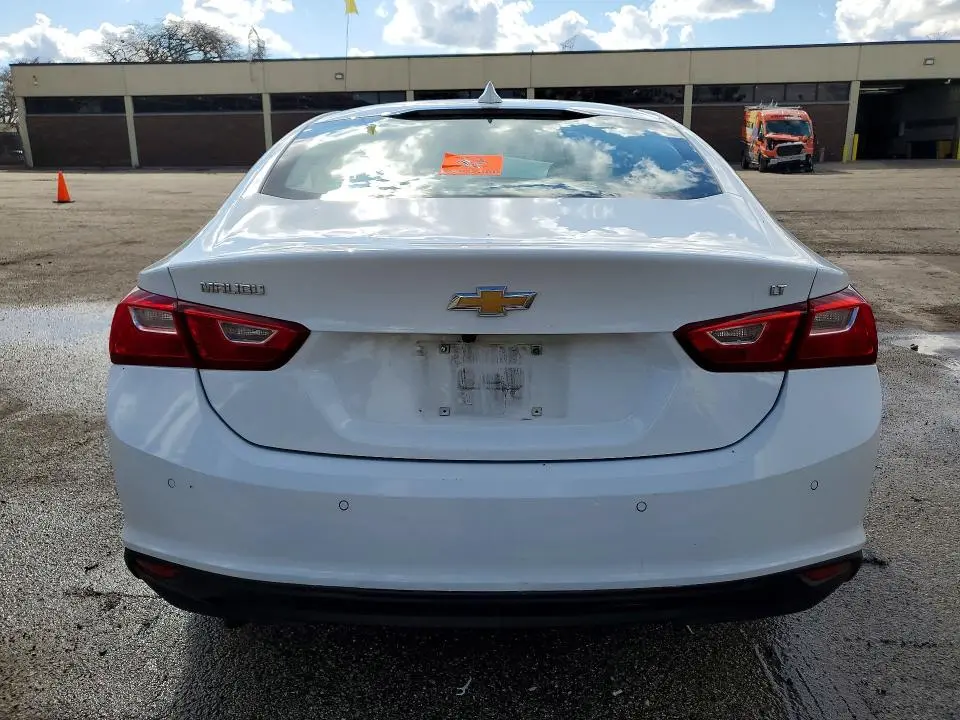 2023 CHEVROLET MALIBU LT  