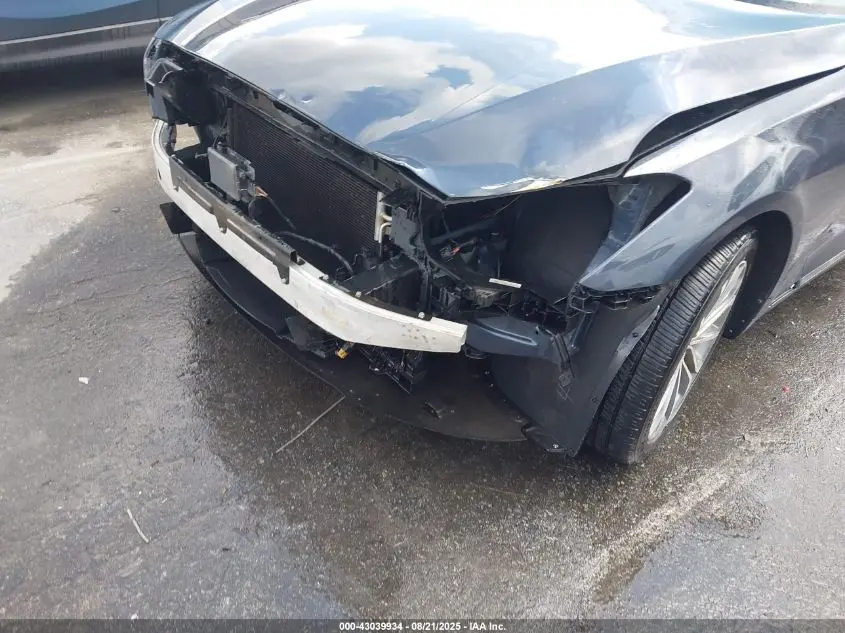 2017 GENESIS G80 3.8