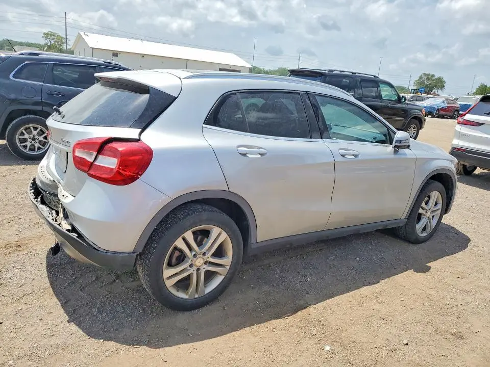 2017 MERCEDES-BENZ GLA 250 4MATIC  