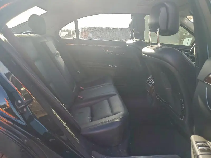 2013 MERCEDES-BENZ S 550  