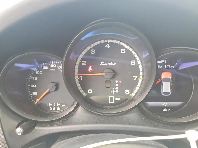 2015 PORSCHE MACAN TURBO  