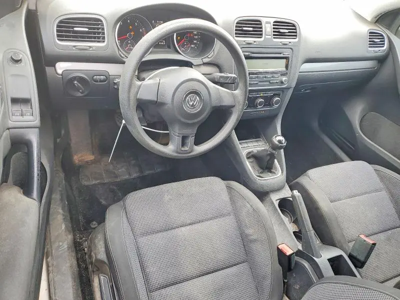 2011 VOLKSWAGEN GOLF   