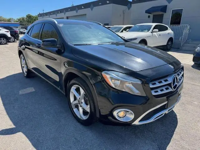 2018 MERCEDES-BENZ GLA 250  