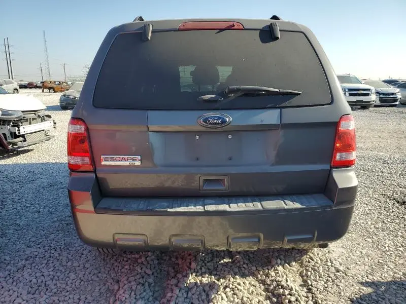 2012 FORD ESCAPE XLT  