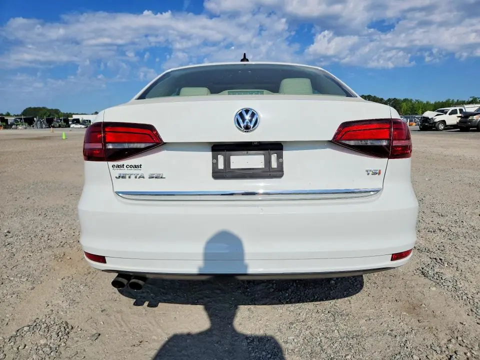 2017 VOLKSWAGEN JETTA SEL  