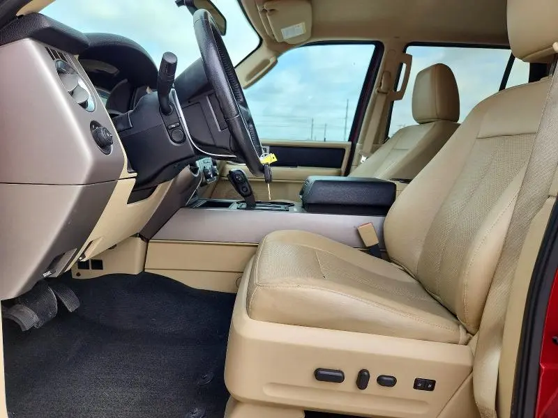 2017 FORD EXPEDITION EL XLT  