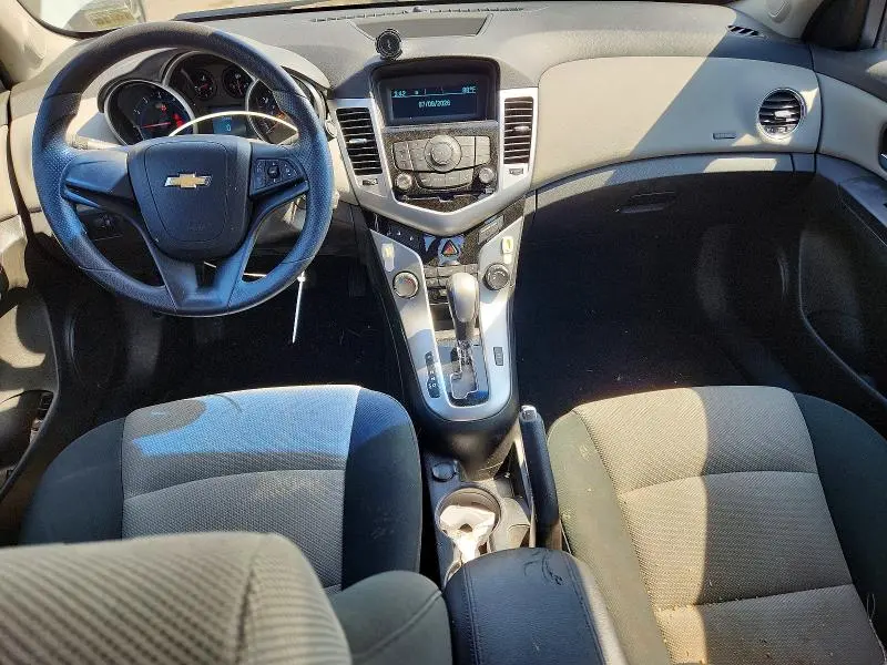 2012 CHEVROLET CRUZE LS  