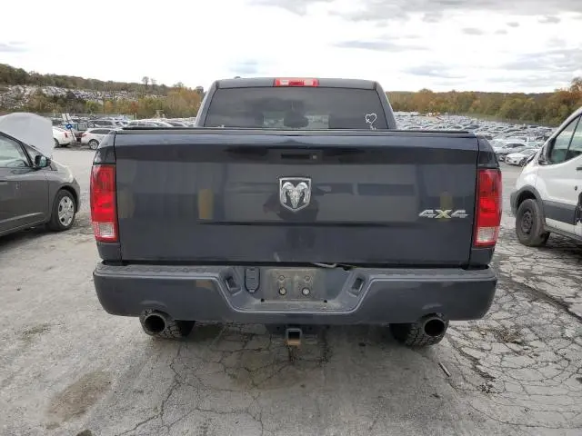 2013 RAM 1500 ST  