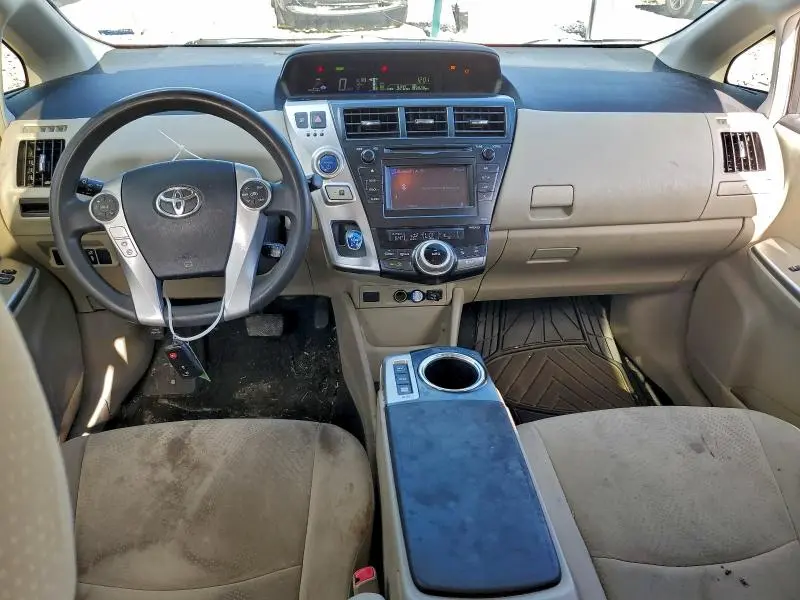 2013 TOYOTA PRIUS V   