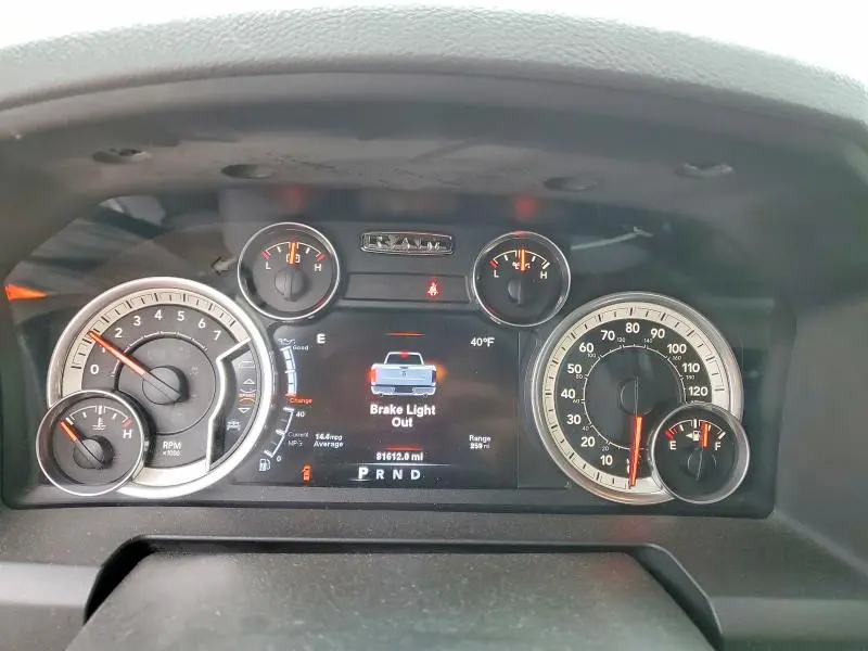 2013 RAM 1500 SLT  