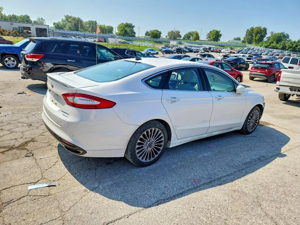 2015 FORD FUSION TITANIUM  