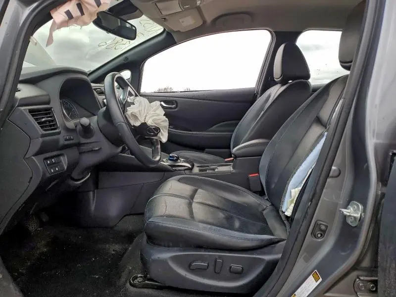 2019 NISSAN LEAF S PLUS  