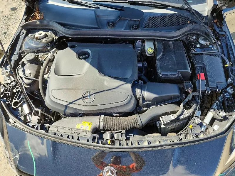 2018 MERCEDES-BENZ CLA 250 4MATIC  