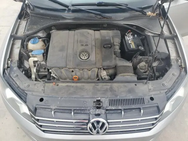 2012 VOLKSWAGEN PASSAT SE  