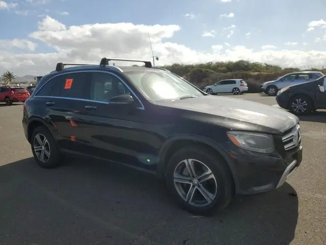 2017 MERCEDES-BENZ GLC 300  