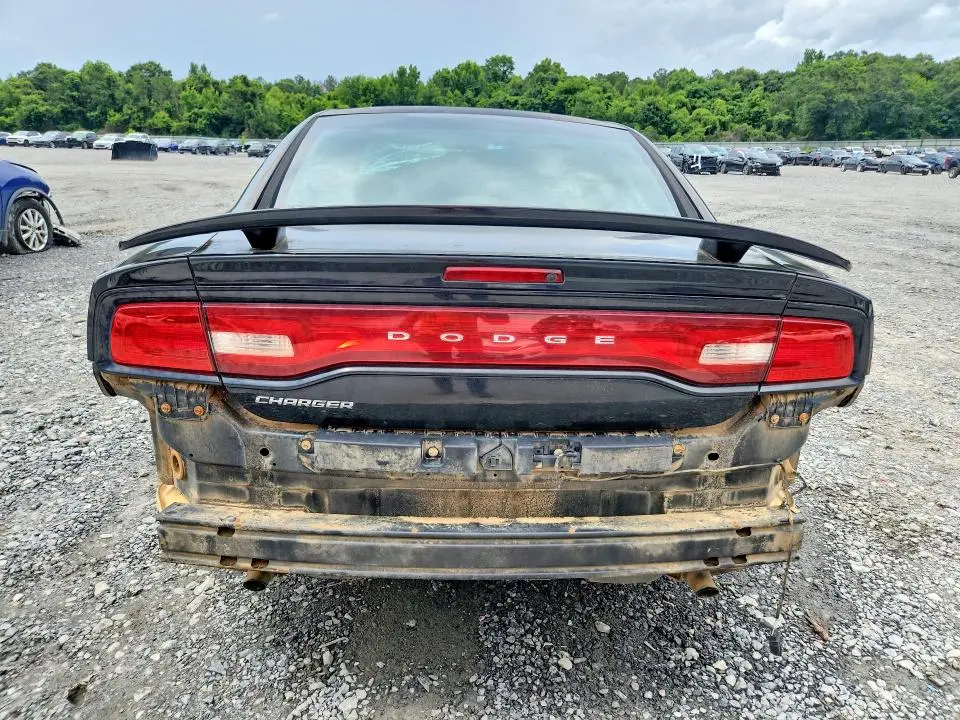 2013 DODGE CHARGER SE  