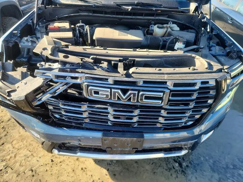 2025 GMC YUKON DENALI ULTIMATE  