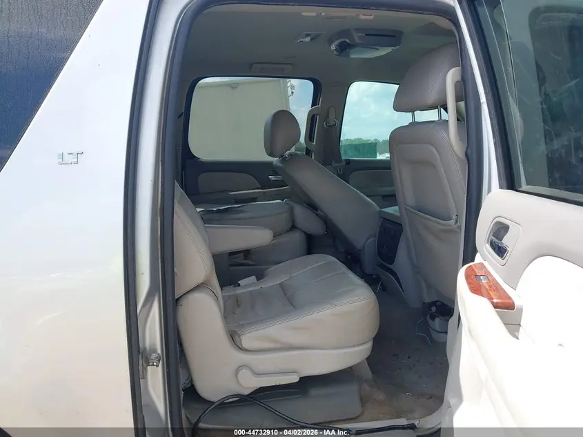 2014 CHEVROLET SUBURBAN 1500 LT