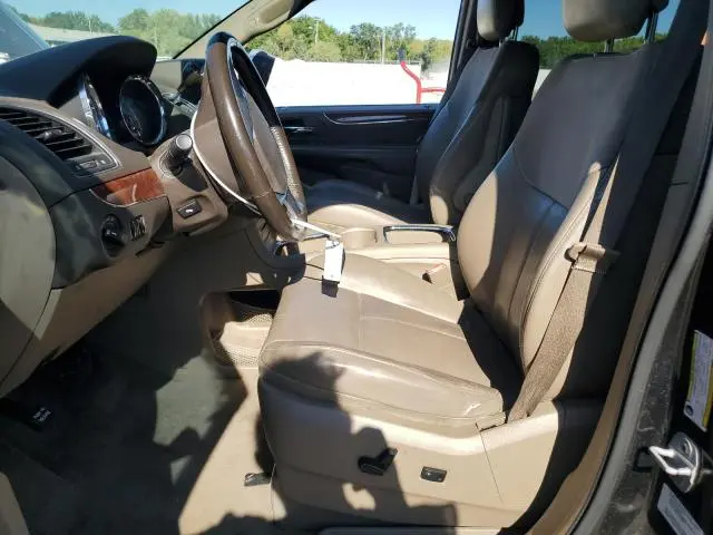 2011 CHRYSLER TOWN & COUNTRY LIMITED  